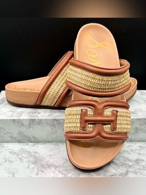 SAM EDELMAN Rowan Slide Sandals. Size 8.5